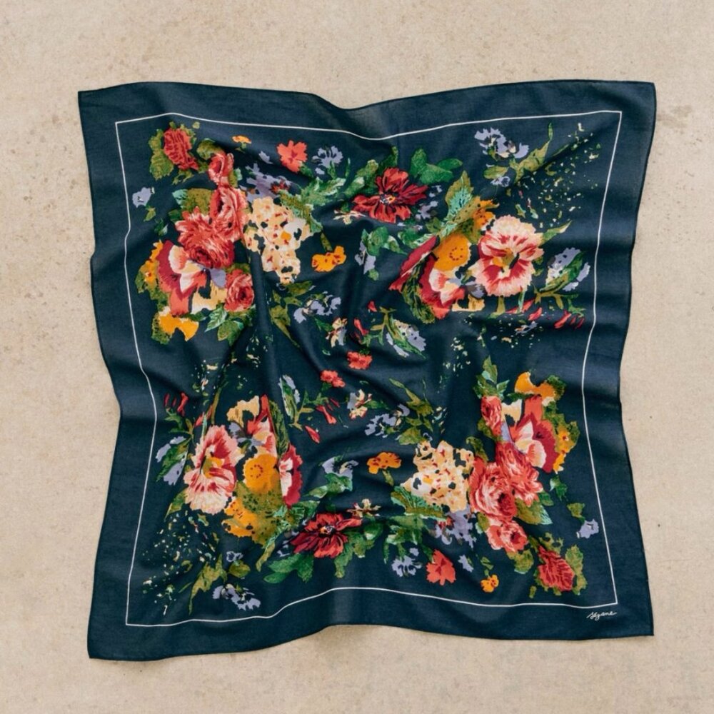 Sezane Augustin Scarf in Trianon print *BNWT* (100% organic cotton)